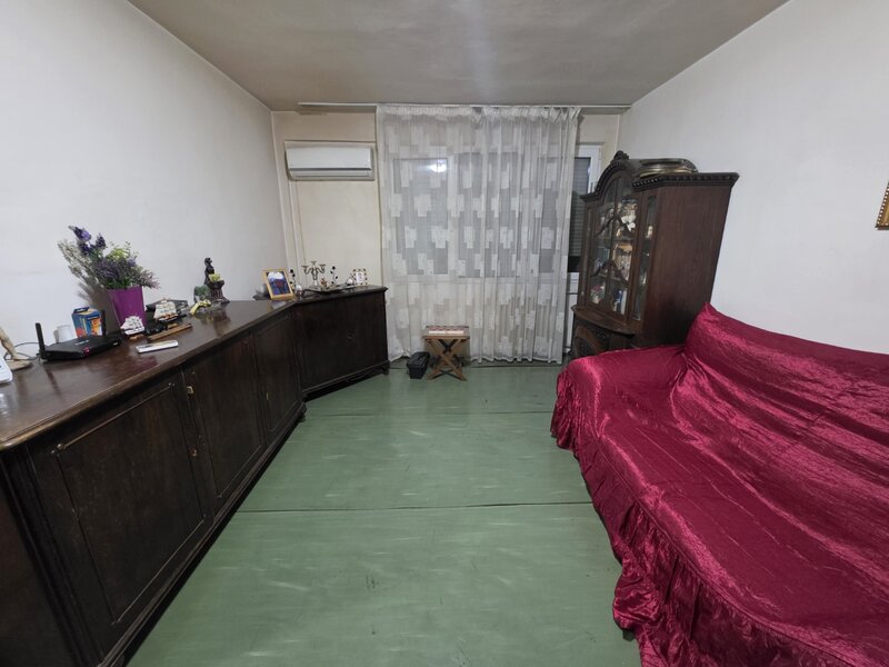 1 Decembrie 1918, intersectie Postavarul, 15 minute metrou, la Auchan